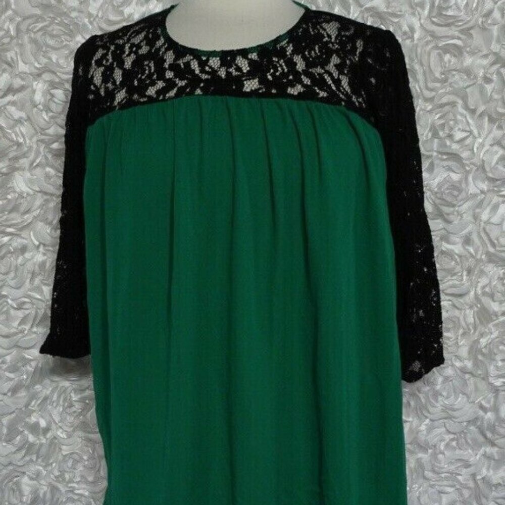 ECLAIR Size XS Green and Black Lace Neckline & Sleeves Back Keyhole Blouse
